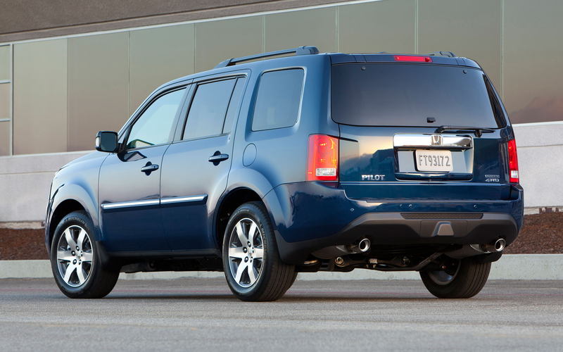 Illustration for article titled Honda Pilot: Throughout the Years